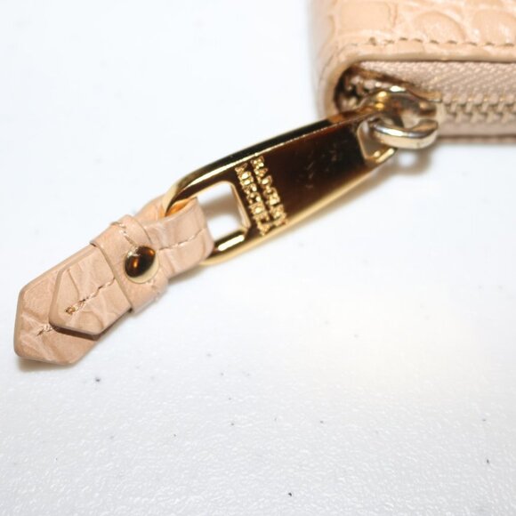 Badgley Mischka tanish zip-around wallet with multiple compartments EUC - Picture 8 of 8